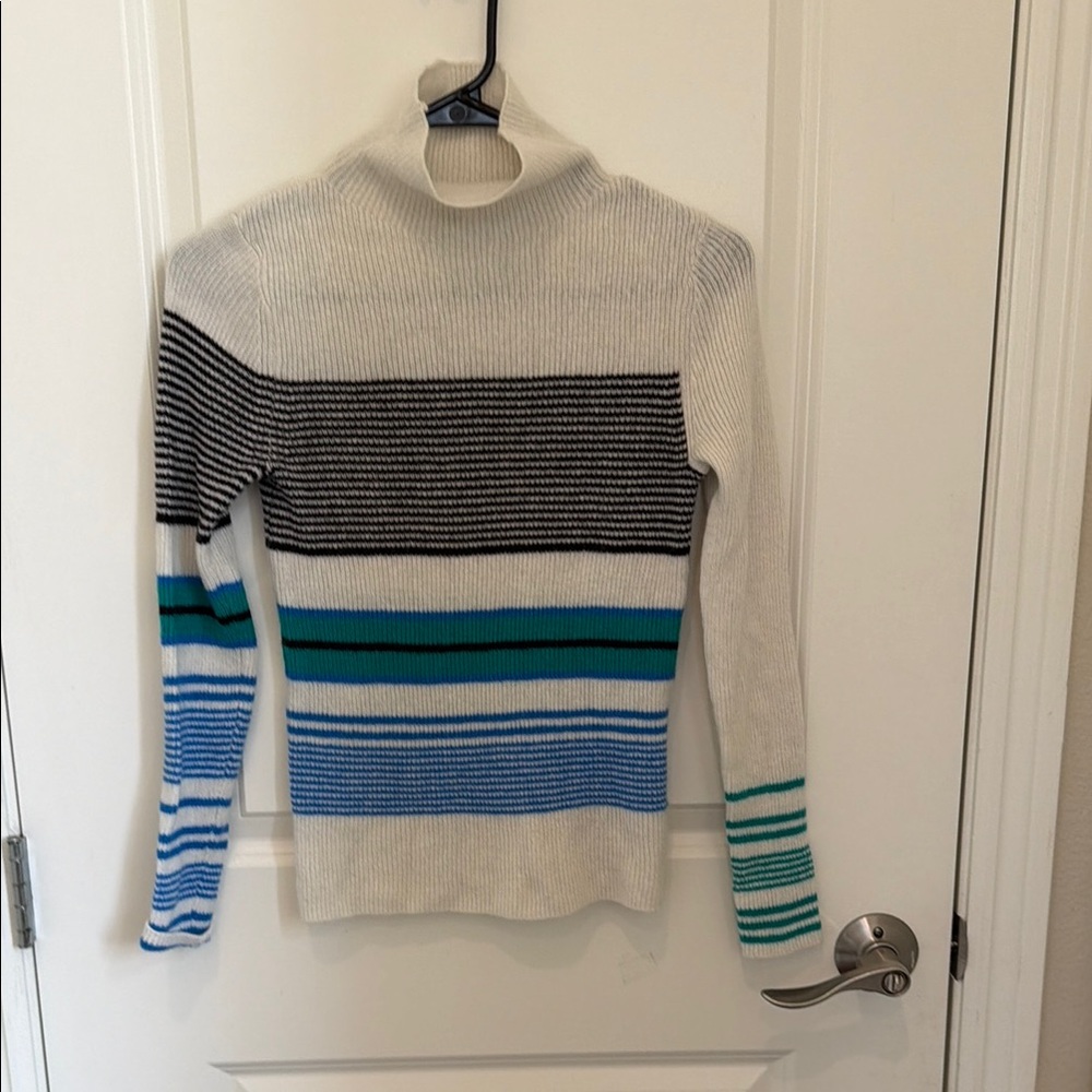 Elegant Striped Turtleneck Sweater - Cream, Black, Blue, Green